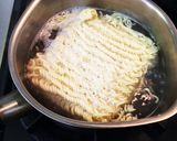 しょうゆラーメンにとんこつ味をプラス！作り方1写真