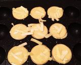 ☆簡単☆たこ焼き生地とチーズだけ！作り方1写真