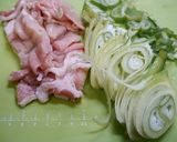 簡単！とろとろ白菜と葱の豚すき煮作り方1写真