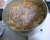 白菜と白滝もやしのスープ！味噌ラーメン風作り方6写真