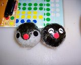 幼稚園のお弁当（ピングーにぎり）作り方9写真
