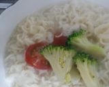 インスタントでヘルシーサラダな塩ラーメン作り方5写真