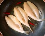 ふぐの一夜干し♡ピリリなバター醤油作り方3写真