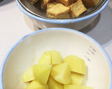 じゃがいもと厚揚げのオイスター甘辛煮♪作り方1写真