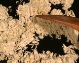 塩ラーメンドレッシングで♪パリパリサラダ作り方3写真