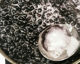 簡単なのに失敗なし☆ふっくら黒豆煮♪作り方3写真