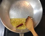 キャベツとソーセージのペペロンチーノ♪作り方1写真