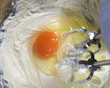 混ぜて焼くだけ！簡単本格チーズケーキ♡作り方2写真