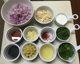 〜タイ風〜鶏ひき肉のレタス包み作り方2写真