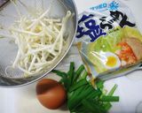 ５０年後も♪簡単ニラタマもやし塩らーめん作り方1写真