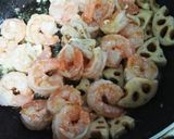 レンコン入り海老チリ作り方4写真