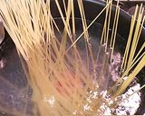 春菊とシーフードパスタ作り方1写真