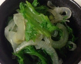 時短！わさび菜と玉ねぎの簡単和え！作り方3写真