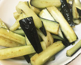台湾家庭料理-紅焼茄子-茄子の豆瓣醬炒め作り方1写真