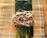 アボカドと海老の蕎麦のりまき作り方2写真