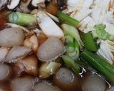 鶏肉モモ肉と玉こんにゃく入りすき焼き風作り方3写真