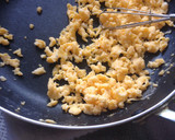 秘密兵器で失敗なし！炒り卵&鶏そぼろ丼♡作り方4写真