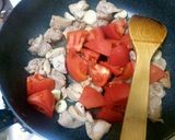 お肌つるりん♪鶏肉のフレッシュトマト炒め作り方5写真