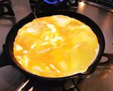 スキレットで簡単♪チーズはんぺんオムレツ作り方2写真