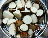 圧力鍋で蒸す✌皮つるり☝里芋甘辛味噌作り方2写真