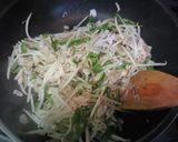 豚肉と卵で簡単鶏ガラ炒め！作り方4写真