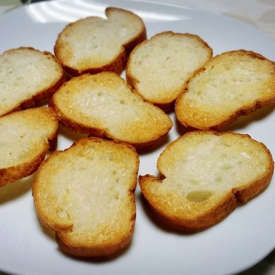 ◇おしゃれなおつまみ♪ブルスケッタ2種◇ by ☆結衣☆ 【クックパッド