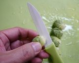 簡単！芽キャベツ白滝ミートソース作り方1写真