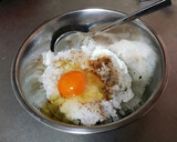 混ぜて焼くだけ！うちのド定番朝ごはん✩作り方1写真