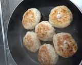 簡単ヘルシー、えのきバーグ♡作り方4写真