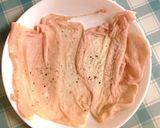 電子レンジで簡単☆鶏皮パリパリせんべい☆作り方1写真