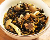 余ったひじきの煮物でひじきご飯♡作り方1写真