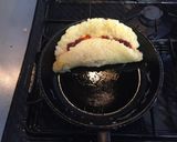 とろーり半熟焼きTKG （食べラー油）作り方5写真