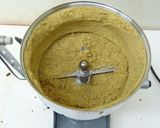 微粉砕機で黒豆をパウダー化作り方4写真