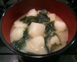 じゃがいもとワカメのお味噌汁☆ほっこり〜作り方4写真