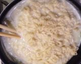 簡単！シーフードクリームチャウラーメン作り方2写真