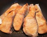 子供も大好き☆サーモンのバター照り焼き☆作り方3写真