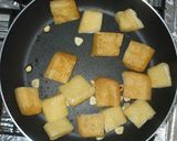 簡単！油揚げ＋きゃべつ＋豆板醤の野菜炒め作り方3写真