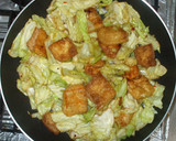 簡単！油揚げ＋きゃべつ＋豆板醤の野菜炒め作り方7写真