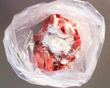簡単節約☆豚コマ肉のハンバーグ炒め。作り方3写真