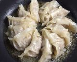 誰でも簡単！パリパリ餃子の焼き方作り方9写真