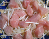 簡単！鶏むね肉と もやしのレンジ蒸し！！作り方2写真