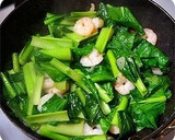 病みつき♪ 海老と小松菜のエスニック炒め作り方5写真