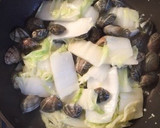 旨味たっぷり♪白菜とあさりの酒蒸し作り方4写真