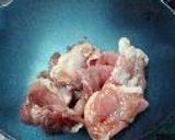 素揚げ鶏肉と里芋の煮物作り方1写真