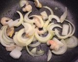 簡単！醤油ラーメンで魚介あんかけ焼きそば作り方1写真