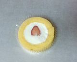 コンビニロールケーキでお手軽バレンタイン作り方1写真