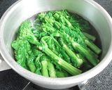なばなと人参とちくわの生姜味噌炒め作り方1写真