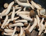 しめじと薄揚げと人参の混ぜご飯作り方2写真