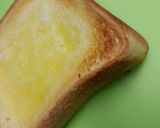 苺ジャムトーストにホットミルクで朝食作り方1写真