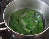離乳食初期～だしで作るほうれん草ペースト作り方3写真